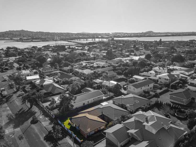 3/25 Scott Avenue Mangere Bridge_22