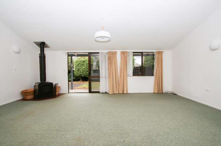 50 Shakespeare Street 11373_7