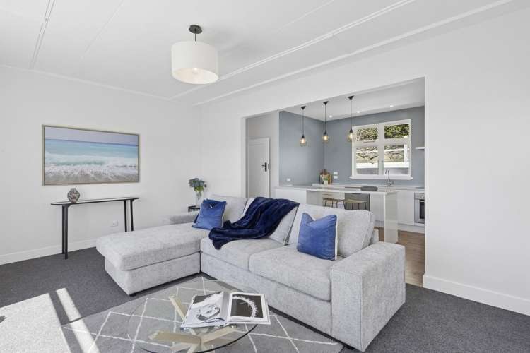 42 Easther Crescent Kew_2