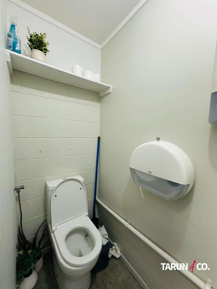 E/249 Moore Street Howick_8