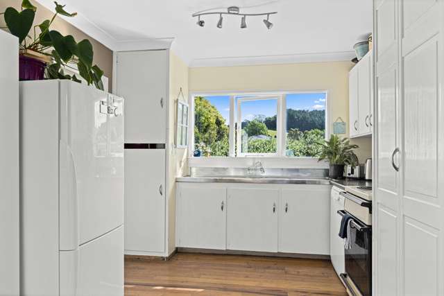 4 Seatoun Avenue Leigh_4