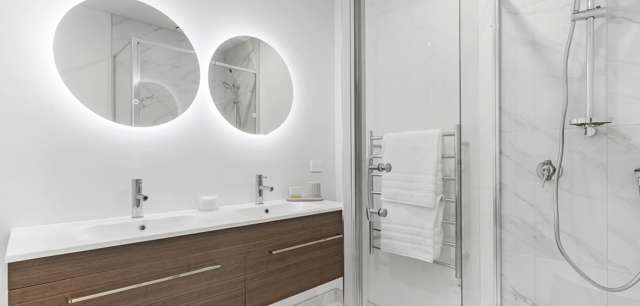 4/20 Moor Avenue Te Atatu Peninsula_1