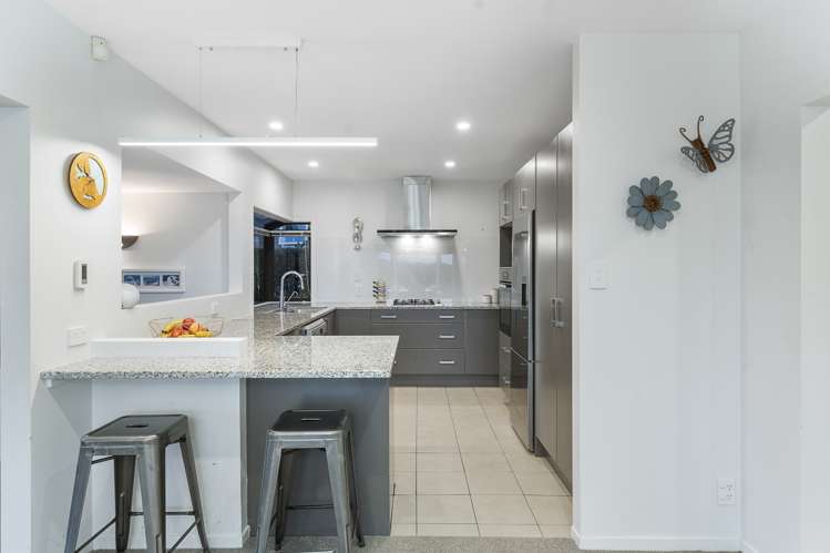 64 Marellen Drive Red Beach_12