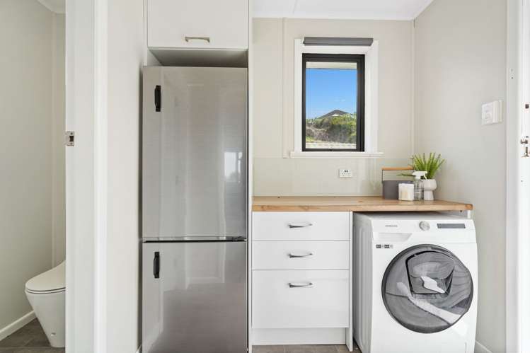 1 Pukemiro Road Te Kamo_17