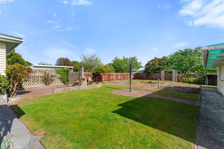 17 Atmore Avenue Otaki_18