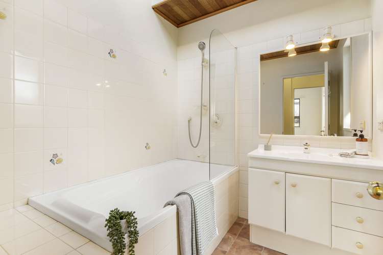 56 Caribbean Drive Unsworth Heights_15