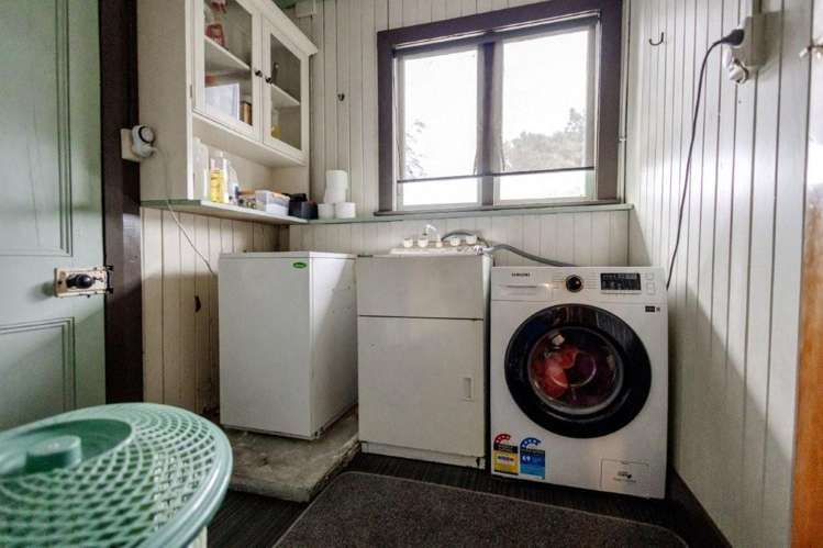 36 Chapel Street Greymouth_32