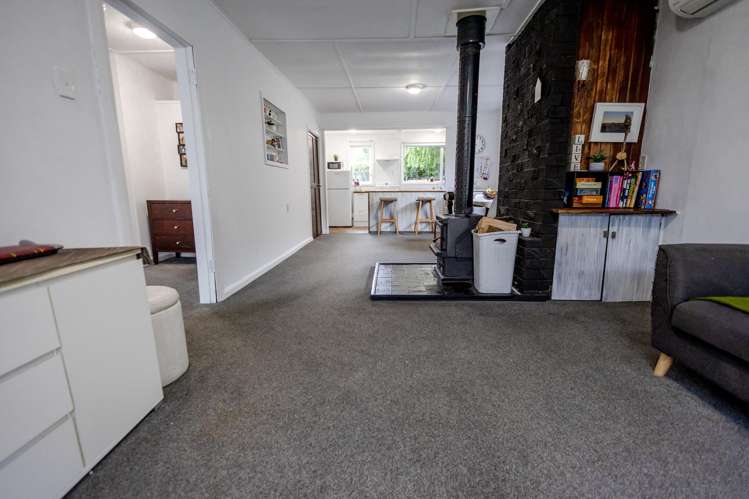 2 Sutherland Street Dunollie_8