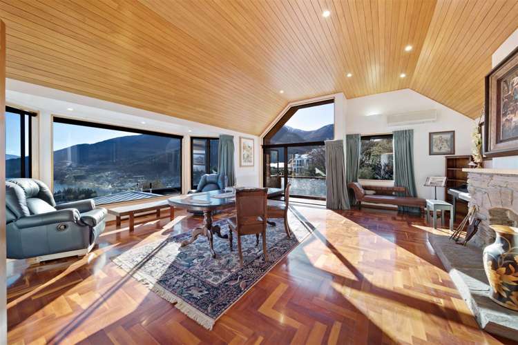 33 Edinburgh Drive Queenstown_7