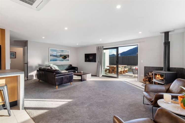 6 Pennycook Place Lake Hawea_1