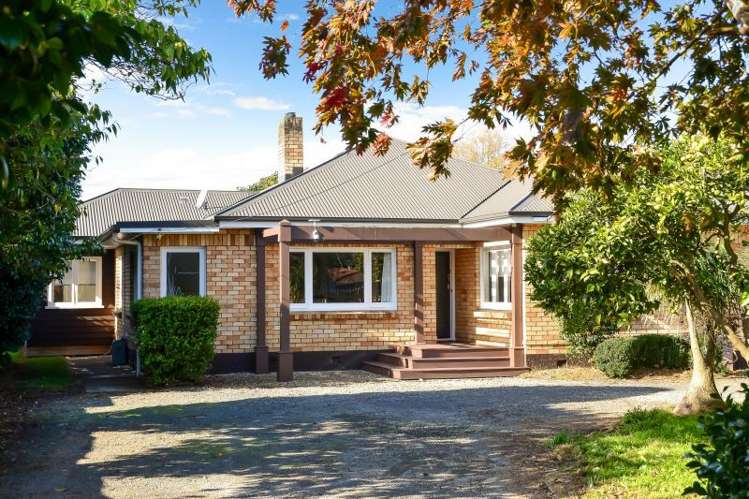 202 Grey Street Hamilton East_1