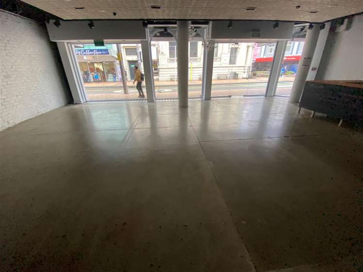Shop 1, 94 Manners Street Te Aro_12