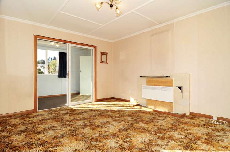 18 Arnold Street North East Valley_6