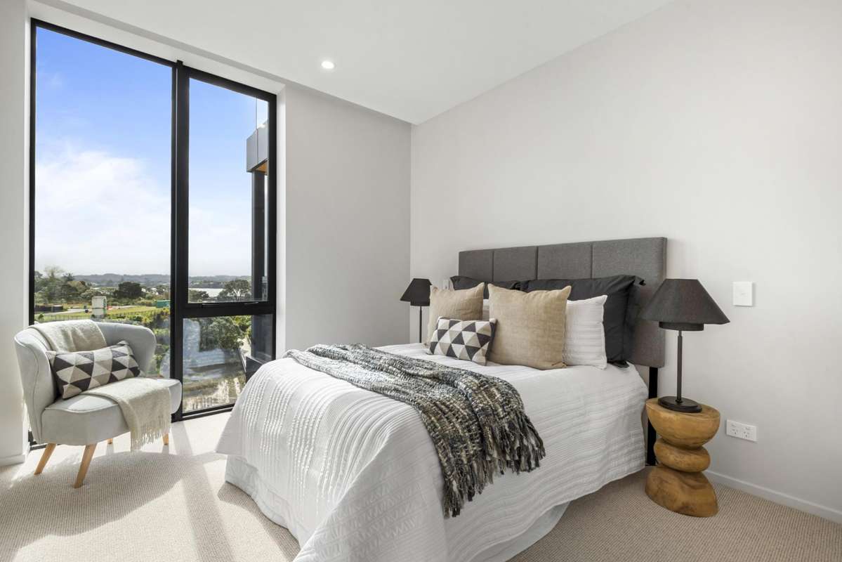 305/12 Marlborough Crescent_1