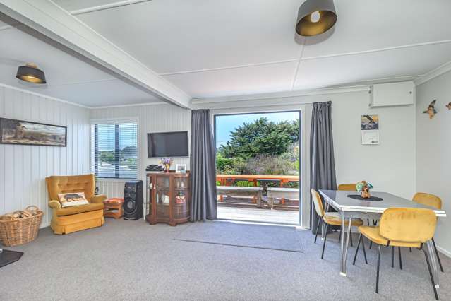 28 Ngatiawa Street Himatangi Beach_2