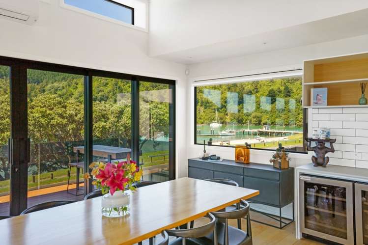 103 Beach Road Whangamata_5