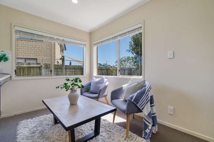 34 Aitkenhead Court Parakai_10