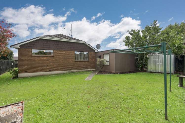 1 Windsor Place Mosgiel_24