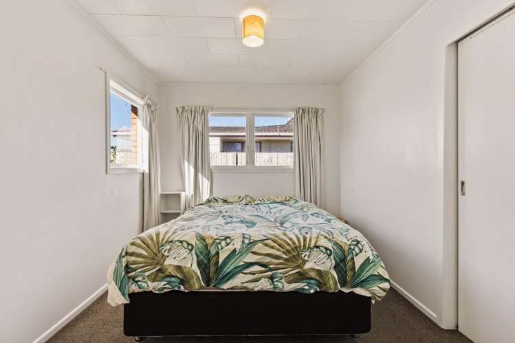 5 Tudor Place Mt Maunganui_11