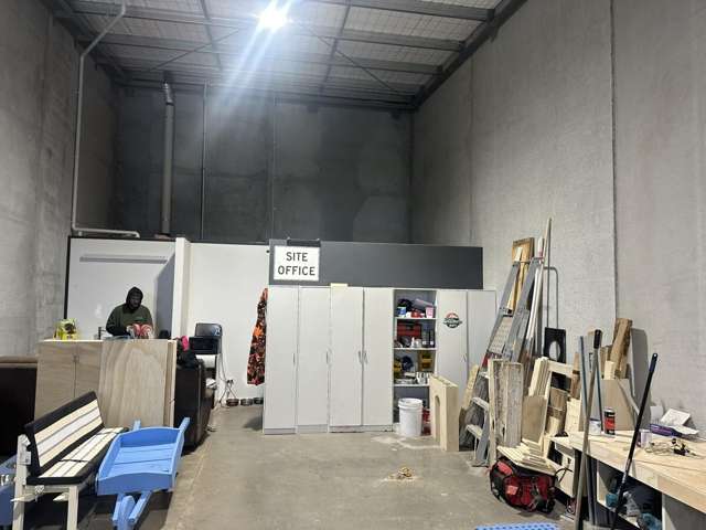 Unit 7 16 Cory John Place Bell Block_1