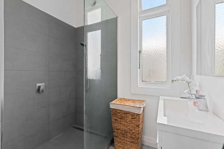 6 Sandspit Road Waiuku_8