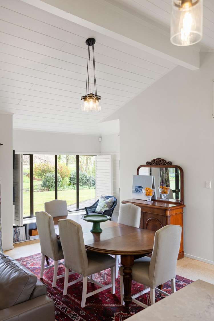 261 Sainsbury Road Puketaha_12