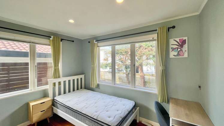 2/8 Belmont Terrace Milford_11