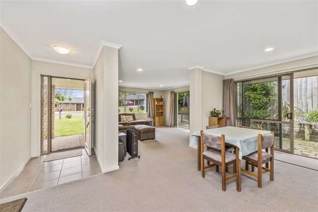 5 Rosella Drive Welcome Bay_2