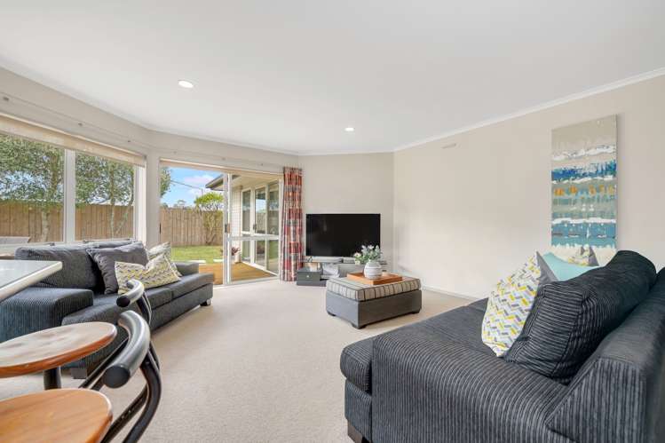 46 Nicholas Road Somerville_10