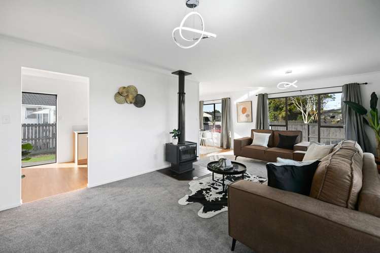 19 Elmwood Crescent Pukete_4