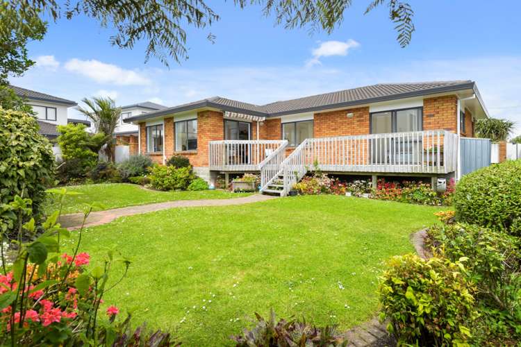 2/7 Heaphy Street Blockhouse Bay_8