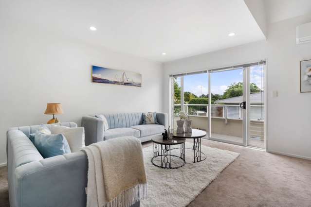 Refurbished, Secure & Connected Dream Home Awaits!