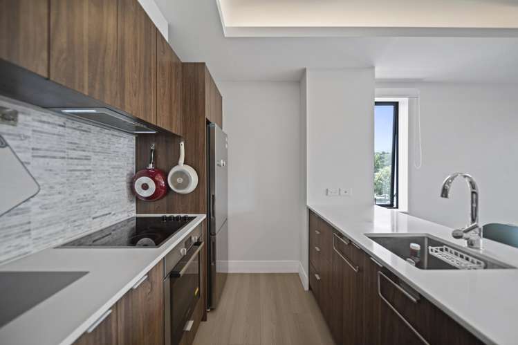 501/24 Library Lane_2