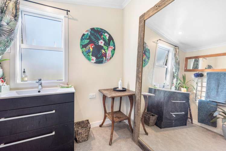 93 Station Road Tapanui_24