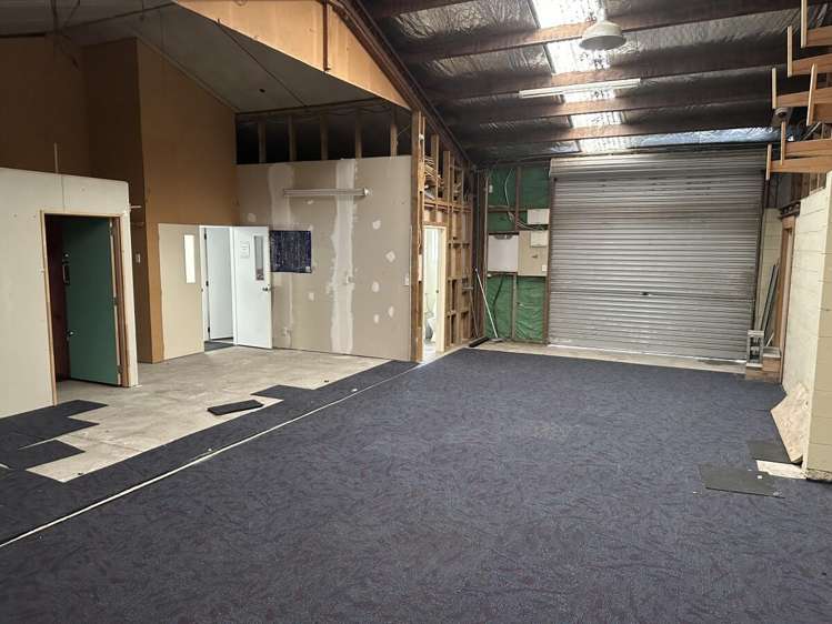 34 Clayton Road Mangakakahi_6