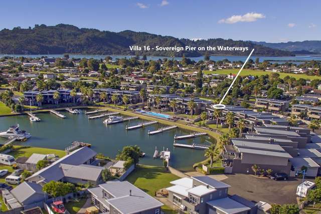 YES... 3 BED NORTHERLY WATERFRONT WATERWAYS VILLA