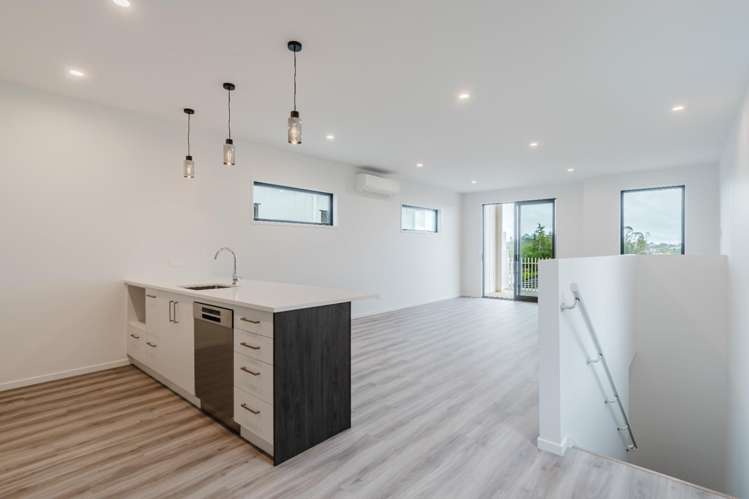 1/9 Celeste Terrace 2753_5
