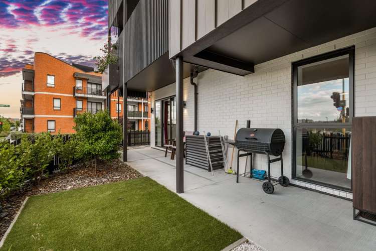 1/33 Nugget Avenue Hobsonville_11