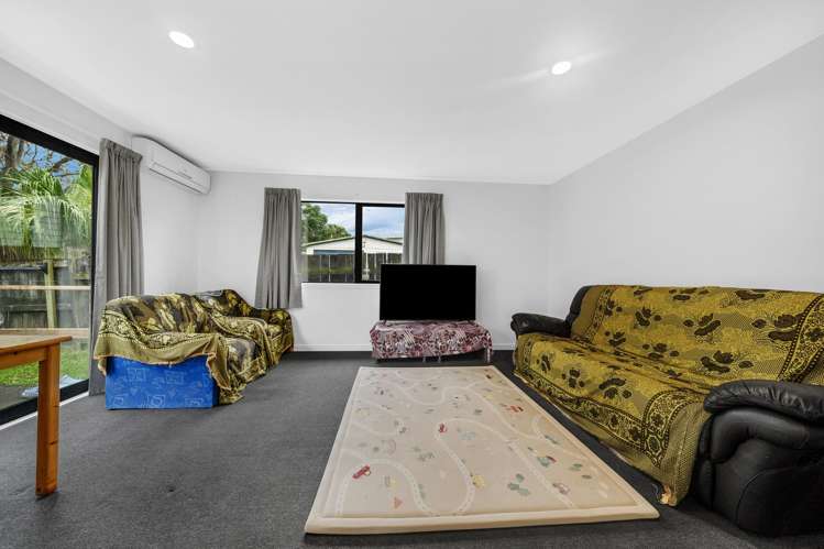 8 Landette Road Manurewa_10