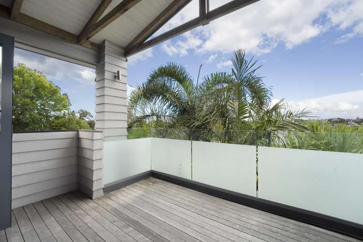 33 Nigel Road Browns Bay_12
