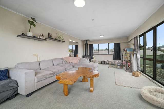 169B Clayton Road Mangakakahi_3