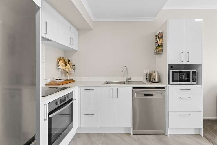 11 Whiri Lane Hobsonville_9