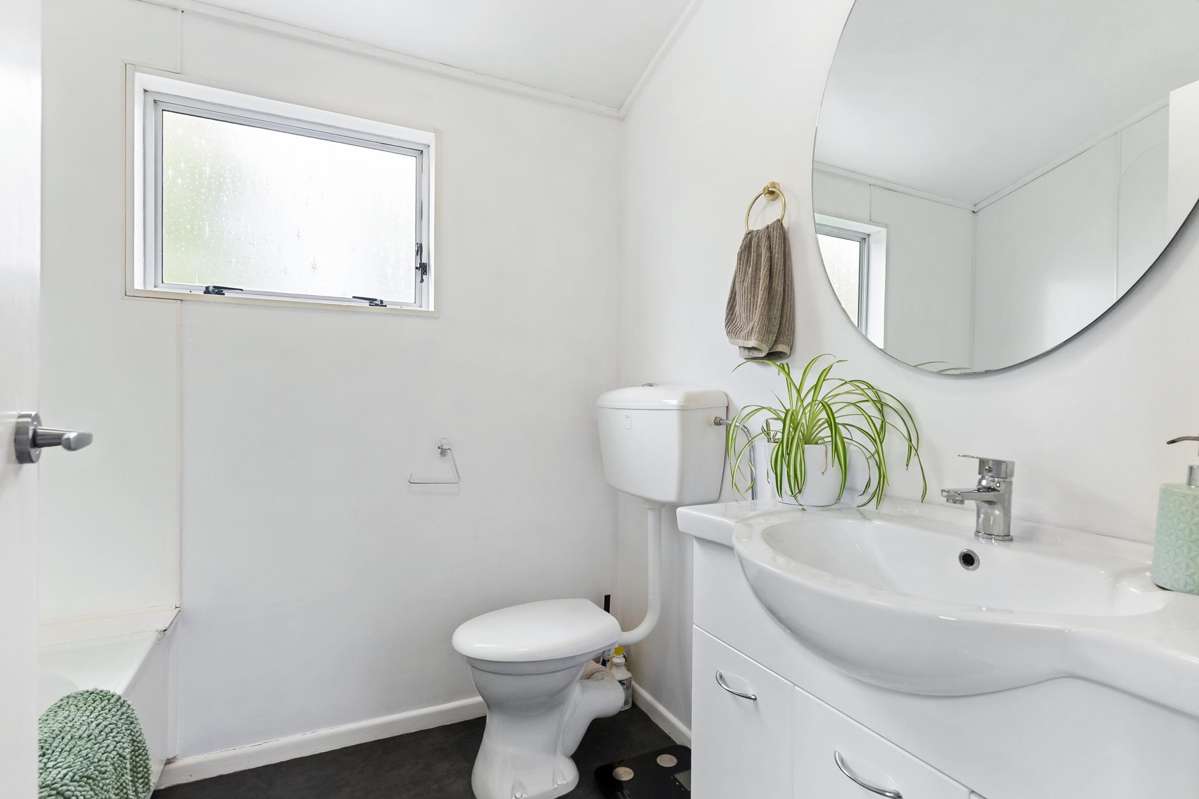 8/21 Islington Street_4