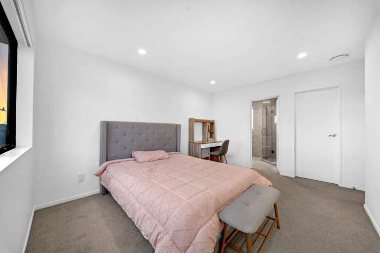 77 Rashni Road Flat Bush_32