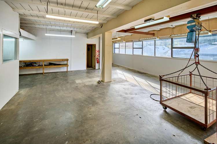 17 Hugh Street Mt Cook_2