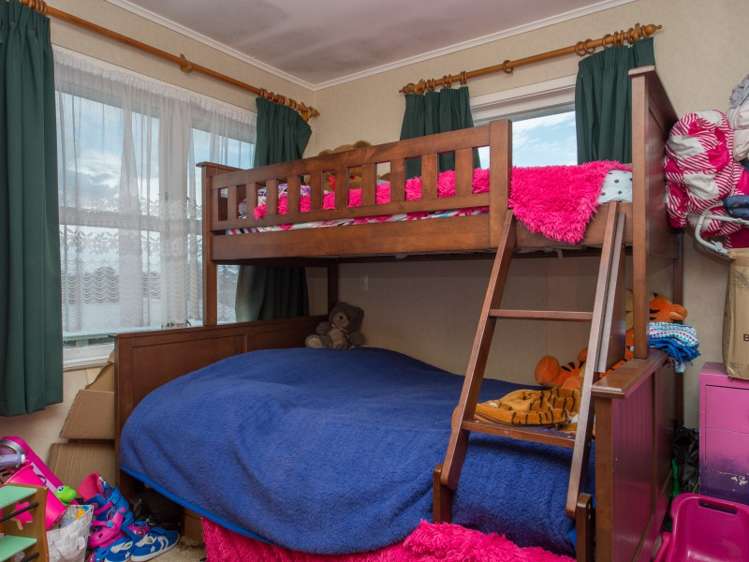 8 Hamblyn Crescent Nawton_11