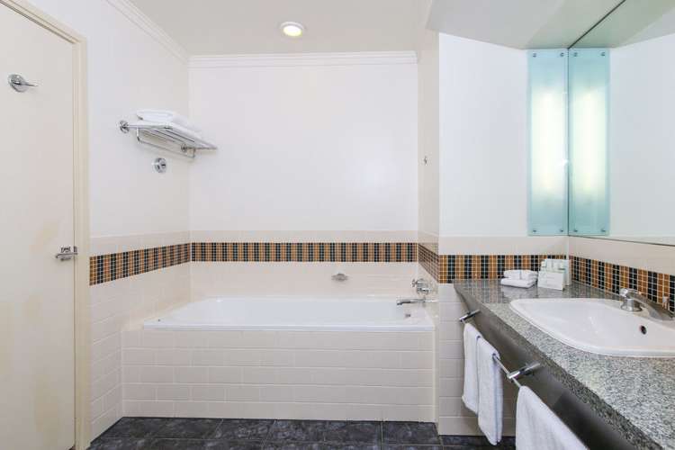 613/35 Hobson Street Auckland Central_12