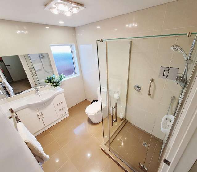 37 Silvana Drive Flat Bush_3