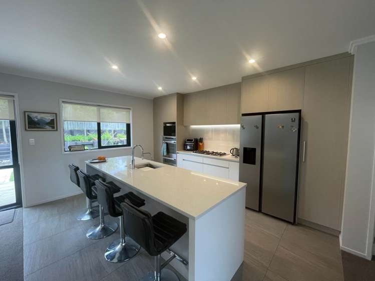 41 Karo Road Beachlands_13