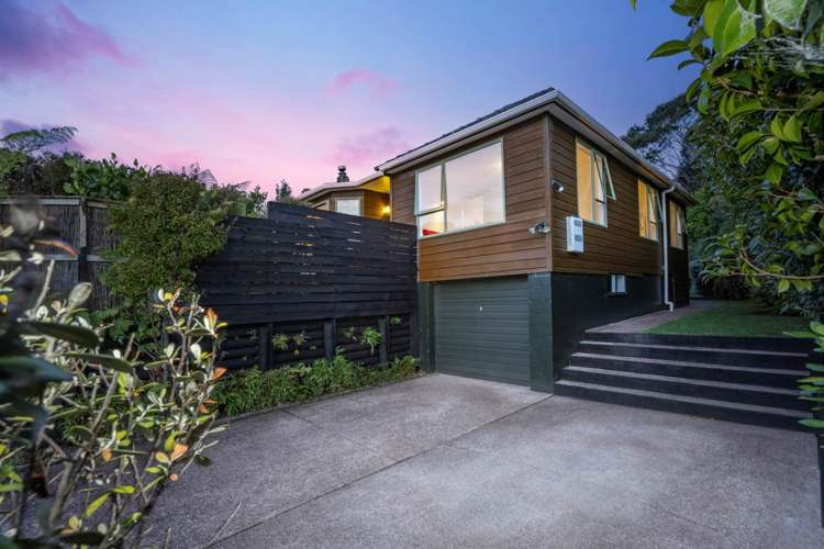 8 Rimutaka Place Titirangi_20